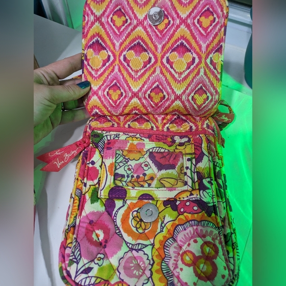 Vera Bradley Disney Crossbody - Picture 3 of 8
